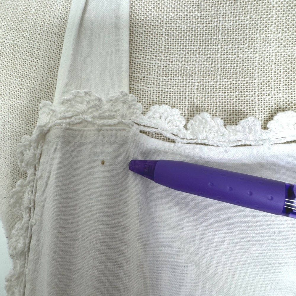 Embroidered Apron White‎ Floral - Picture 5 of 8